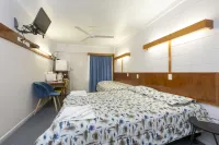 Innisfail City Motel Hotels in Bramston Beach