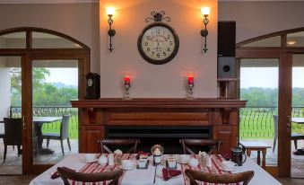 Leopardsong Manor