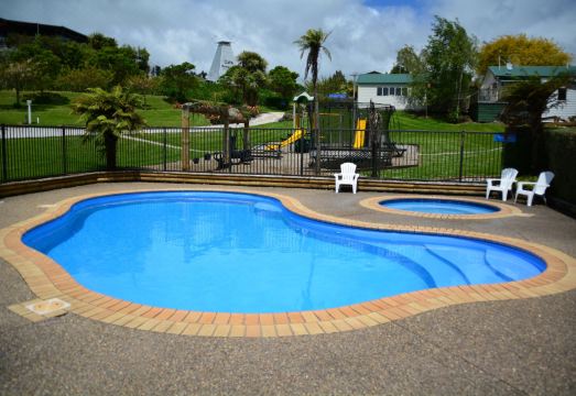 와이토모 탑 10 홀리데이 파크