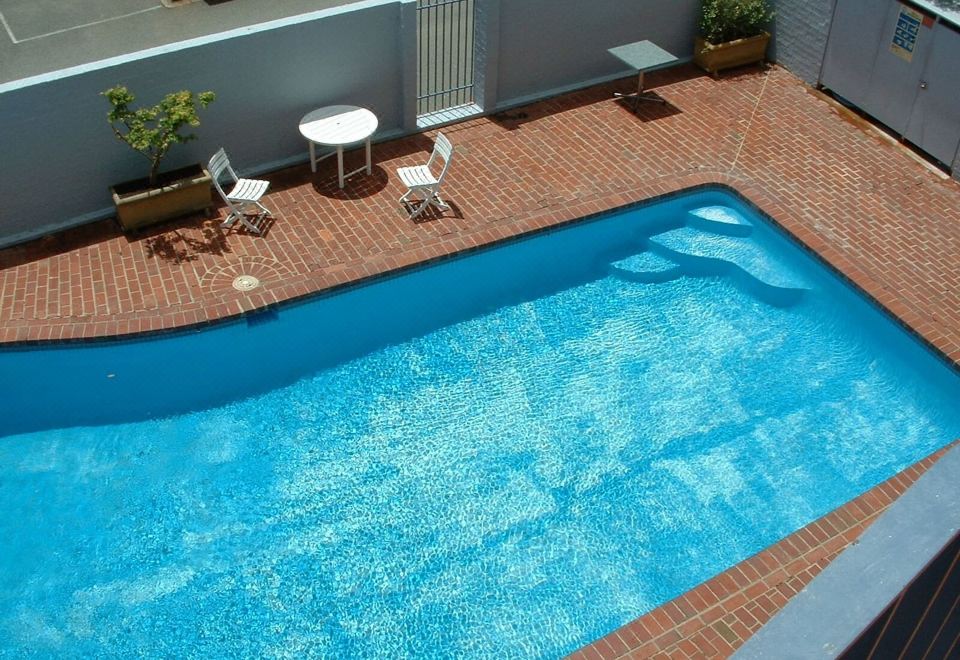 Pavilion on Northbourne Hotel Over view