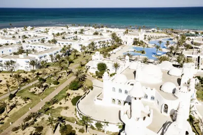 羅賓遜吉爾巴島巴伊亞全包式住宿 Ranch Yassmina Djerba La Douce附近的飯店