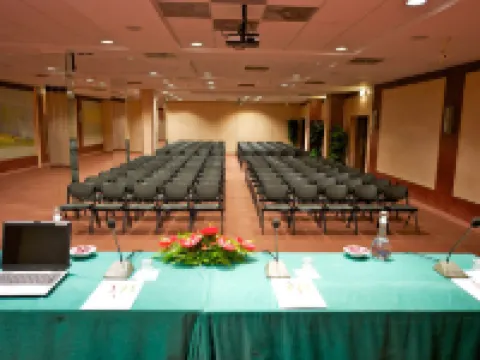 美居阿斯託里亞市中心瑞吉歐.艾米里亞酒店 瑞吉歐.艾米里亞酒店