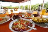 Rimba Orangutan Eco Lodge - breakfast
