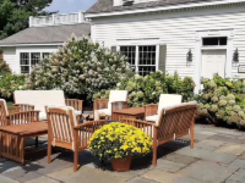 Strong House Inn Hotels in Addison County