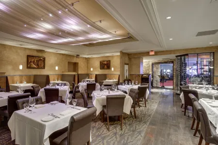 Grand Z Hotel Casino by Red Lion Hotels Отели в г. Блэк Хок