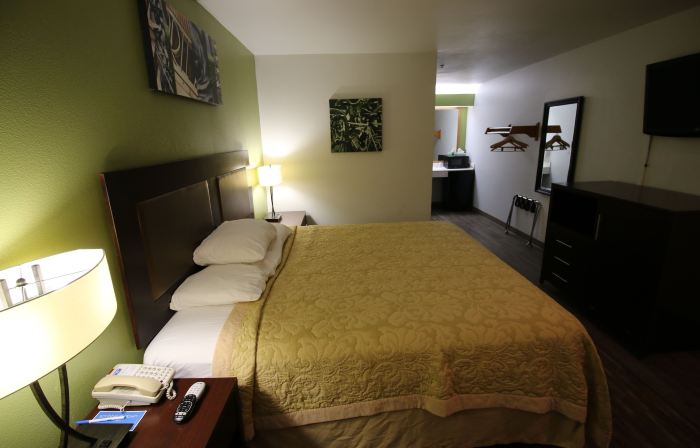 Rice Hill Inn