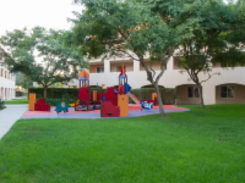 โรงแรมเดอะแคสซารา คาร์ลสบาด เทเพสทรีคอลเลกชั่น บาย ฮิลตัน โรงแรมในคาร์ลสบัด