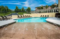 Grand Oaks Hotel - Pool