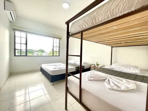 San Lorenzo Hotels in Melgar