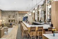 Lockwood Hotel Hotels in Waterville