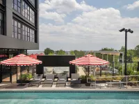 Roost Baltimore Hotels near Fell's Point