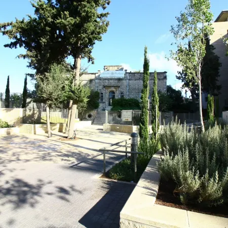 The Haneviim Boutique - Isrentals