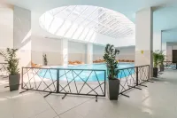 30th Floor-Skyline above a City Hotels in Aerodrom