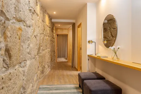 Youropo - Ribeira Gaia Отели рядом с достопримечательностью «Porto Cálem»