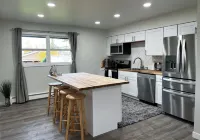 Anchorage Midtown Apartment- Wyoming 1
