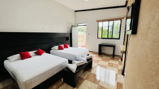 Hotel Villa Pralaya Hotel di 