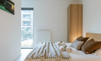 Huswell - Spacious House Close to the Beach