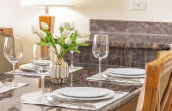 Diamond Head View Close to Waikiki Beach with Parking