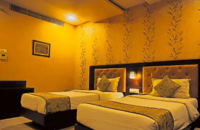 Park Suites Hotels near Ukhra Sannyasi Kali Tala