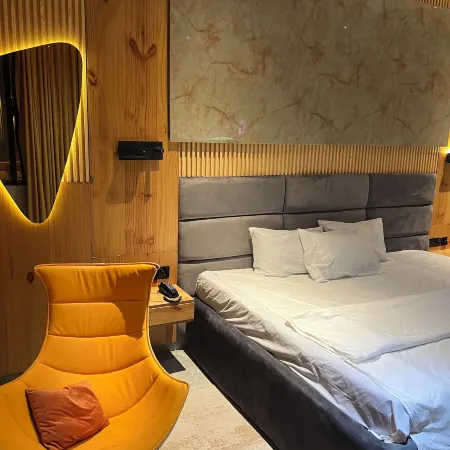 360 apartments and hotels