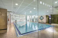 Mercure St Helens - Pools