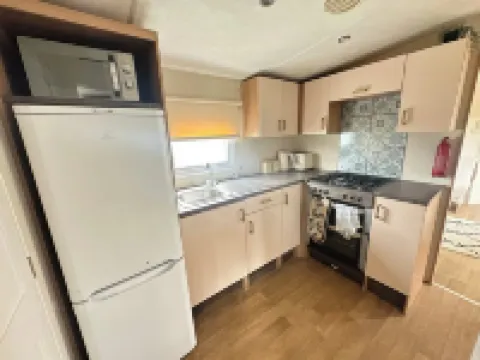 Harwich - Caravan - Sleeps 10 - Garden - Pool Hotels in Harwich