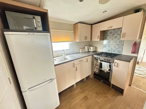 Harwich - Caravan - Sleeps 10 - Garden - Pool Hotels in Harwich