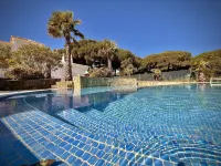 Quarteira Premium Villa with Pool by Homing - maisons de vacances
