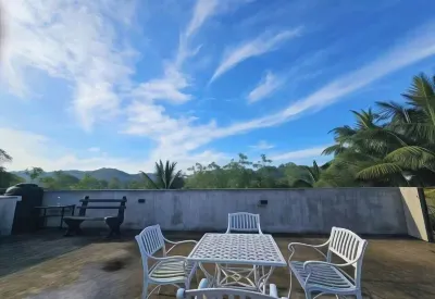 South Summer Villa 360