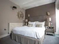 Plato's Hoteles en Carnforth