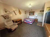 Lighthouse Inn
