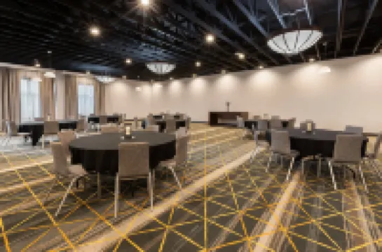 埃爾帕索西桑蘭公園假日飯店