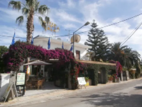 Harry's Bar & Apartments 1