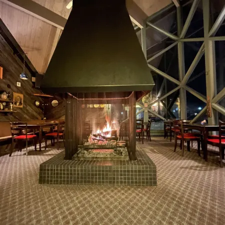 Toll Road Inn