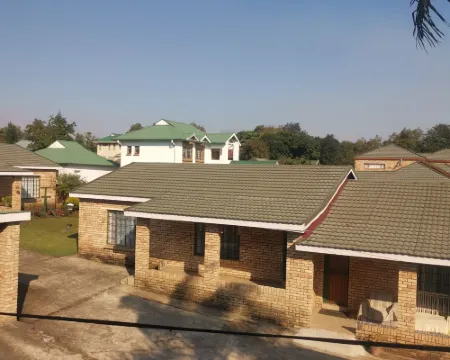 Autumn Breeze Manor Guest House Hotels in Graskop