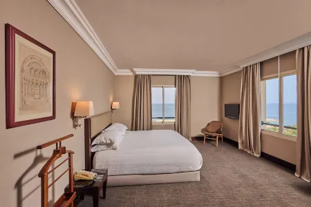 Portemilio Hotel & Resort