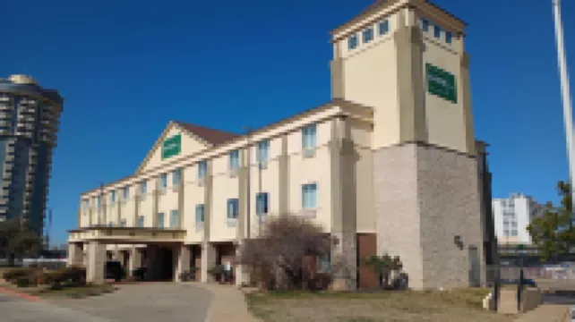 Samir Stay at NW Expressway のホテル