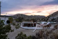 Stargazing Dome and in-Ground Pool - Cozy Mountain Oasis