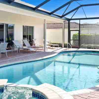 Altaira - Top Location, Lake View, Pool, Spa,4 Bed Fitness & Recreational Facilities