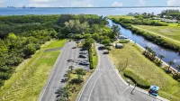 Almare – Gulf Access, Pool, Spa & Boat Dock - 2-Star