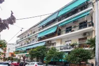 Relaxing 2 Bd Apt with Balcony in Zografou
