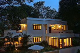 Beach Gate Bungalows - a CGH Earth Saha Experience