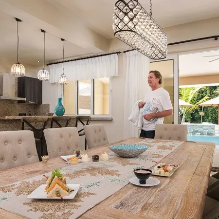 Luxury Villas - Mandatory All-Inclusive