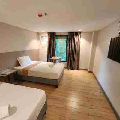 Travelite Express Hotel la Union Rooms