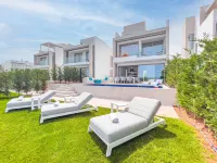Azure Seaview - Jade Villa