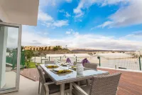 BUNGALOW WITH WONDERFUL VIEWS AND LARGE TERRACE Hotels in Sonnenland