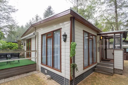 Veluwe Apeldoorn: spacious comfortable chalet + garden - beautiful child-friendly park