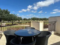 Villa Nausicaa, Aphrodite Hills Golf Resort, Private Heated Pool With Jacuzzi