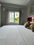 Emerald Villa