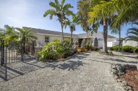 Joyful Waterfront Heated Pool 30d+ discount 3b-2bth full of games